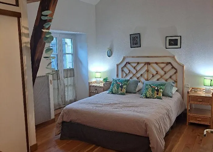 Le Bancarel, 6 Personnes Entre Lot Et Dordogne Ferienhaus